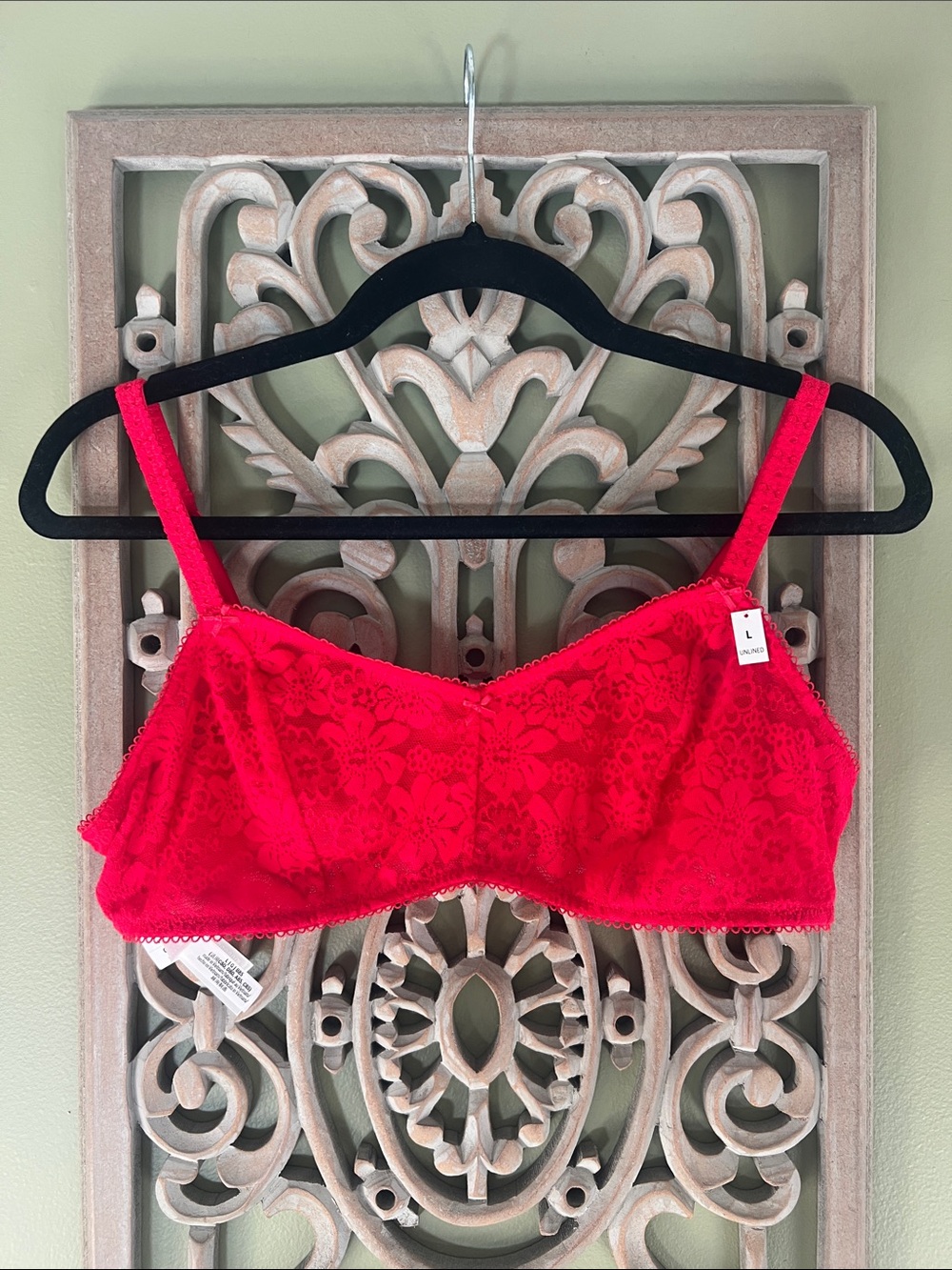 PINK by Victoria's Secret Red Lace Floral Unlined Adjustable Bra NWT Large